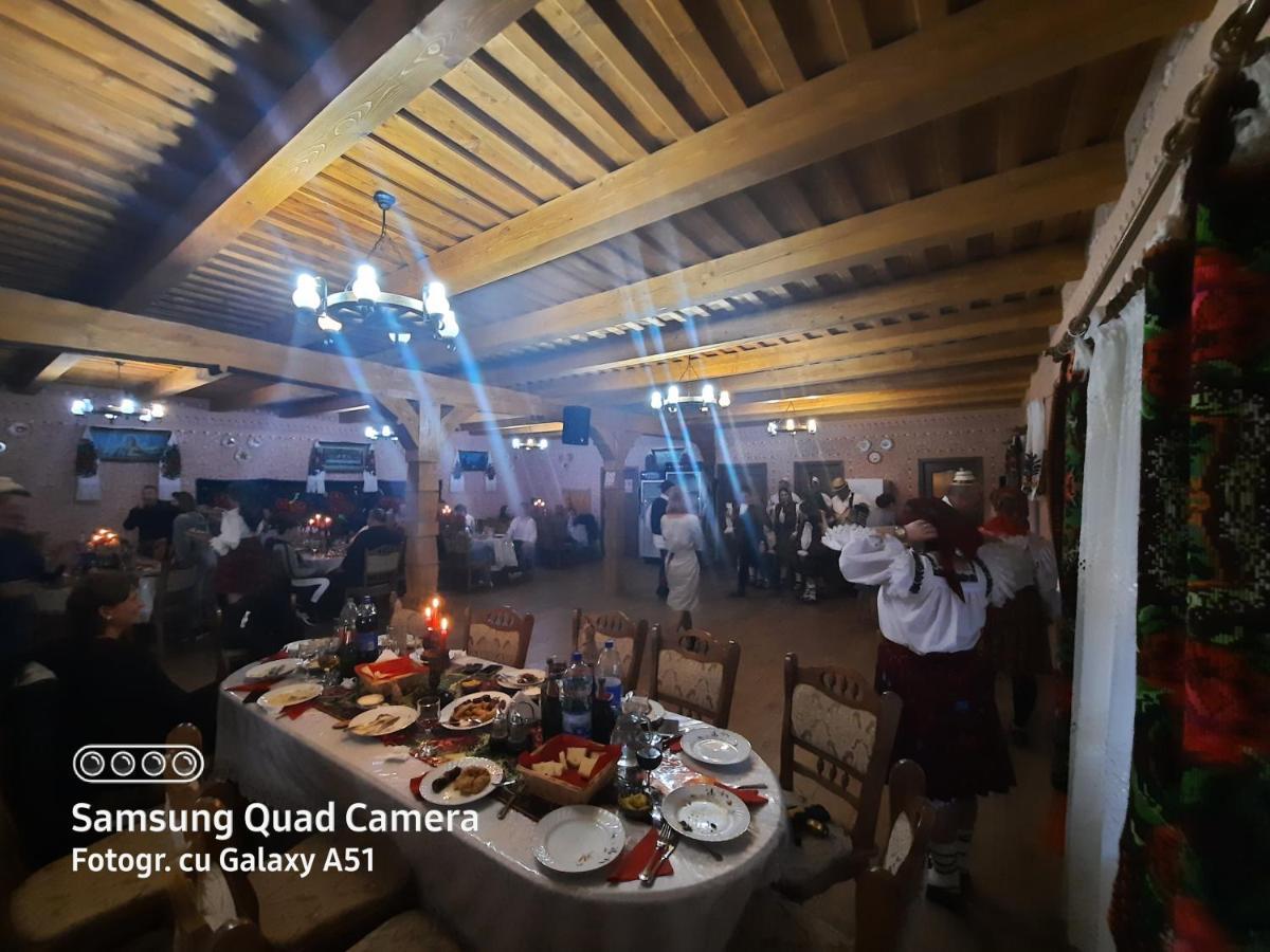 Pensiunea Valea Branzei Nanesti Bagian luar foto